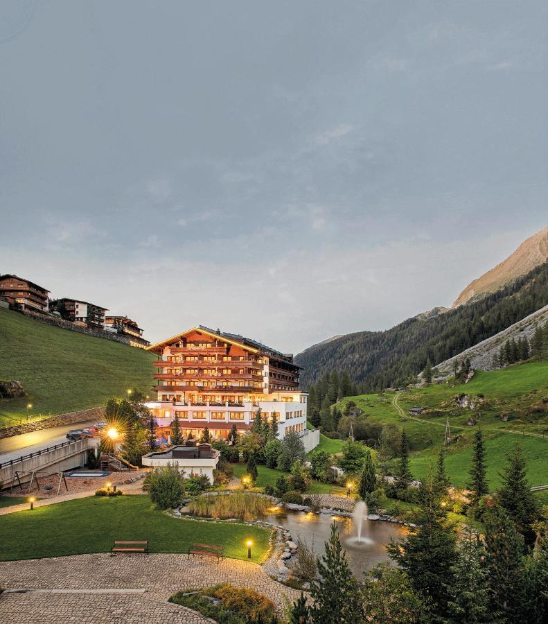Hotel Alpenhof Tux Kültér fotó