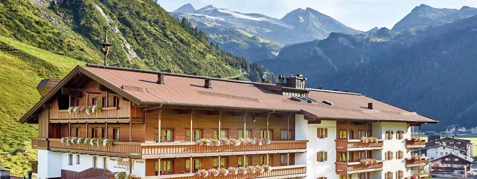 Hotel Alpenhof Tux Kültér fotó